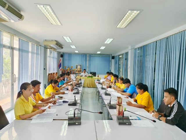 วันศุกร์ ที่ 27 กันยายน 2567 ประชุมคณะกรรมการกองทุนหลักประกันสุขภาพ เทศบาลตำบลพิปูน